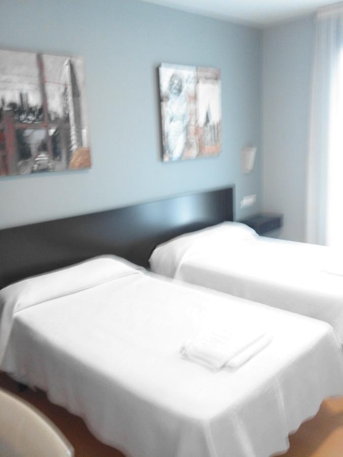 Hostal Restaurante Vial Ourense Zewnętrze zdjęcie